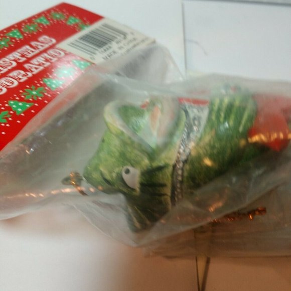 🩸3/$15. 🩸🦈Bass "Fish" Ornament For Tree Hard Resin - Picture 4 of 4